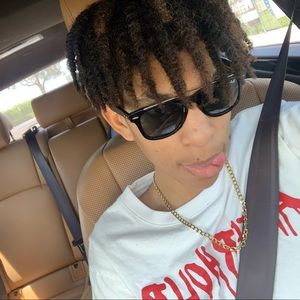 Meet your Posher, James